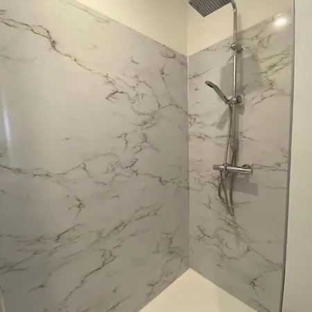 Myaka Wood Daire Cholet