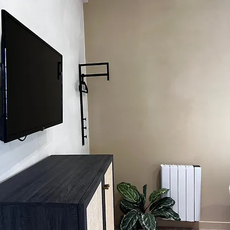 Apartment Myaka Wood Cholet